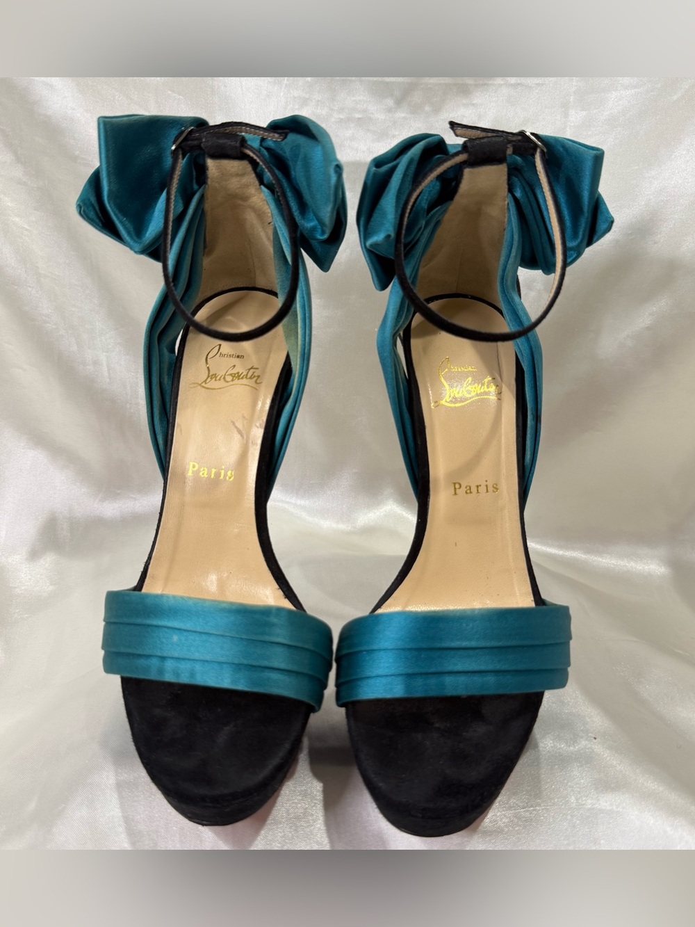 Christian Louboutin Vampanodo 140 Heeled Sandals 39.5/9.5 Teal Bow Satin Chic